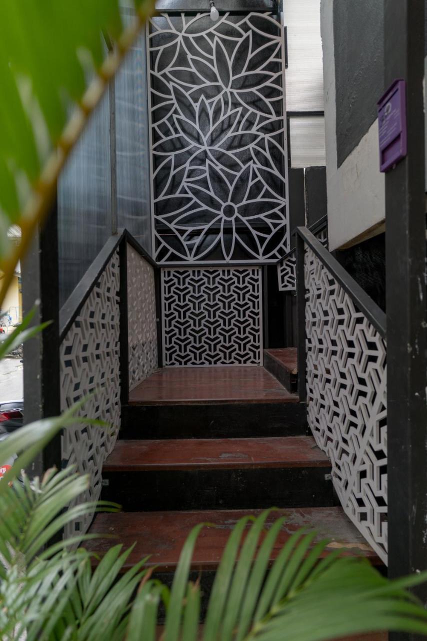 Nhà khách Grey Door Patong